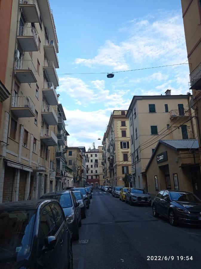 Apartament Down Town Emily La Spezia Zewnętrze zdjęcie